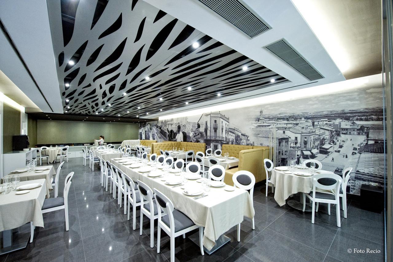 Hotel & Spa Ciudad De Binéfar Eksteriør bilde