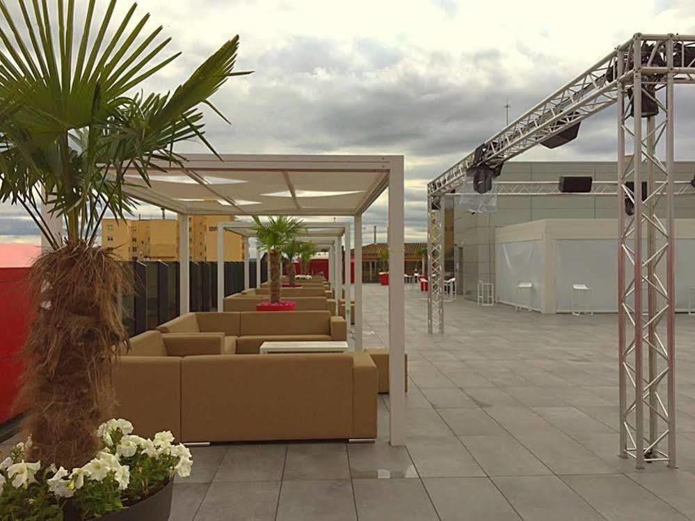 Hotel & Spa Ciudad De Binéfar Eksteriør bilde